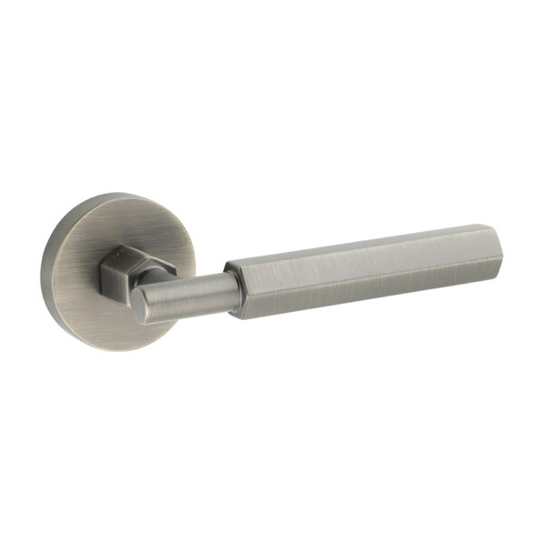 BOLT - Image 4